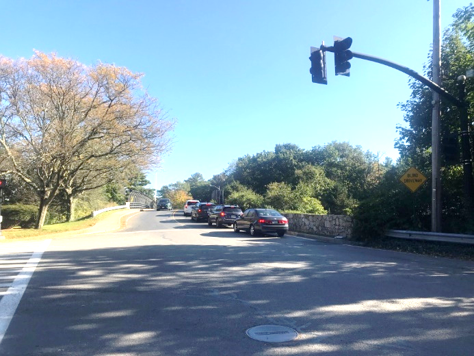 Figure 3 - Study Location View Looking South along Weston Road toward Central Street. Image of the queue of vehicles waiting for the Central Street traffic signal extending into Weston Road’s Linden Street intersection. Figure 3 - Study Location View Looking South along Weston Road toward Central Street. Image of the queue of vehicles waiting for the Central Street traffic signal extending into Weston Road’s Linden Street intersection.